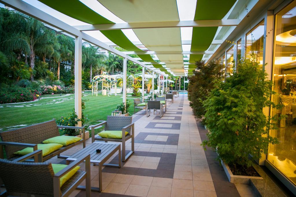 Hotel Ares Pontinia Buitenkant foto