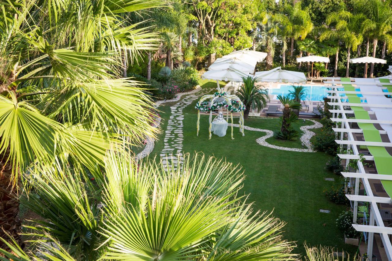 Hotel Ares Pontinia Buitenkant foto